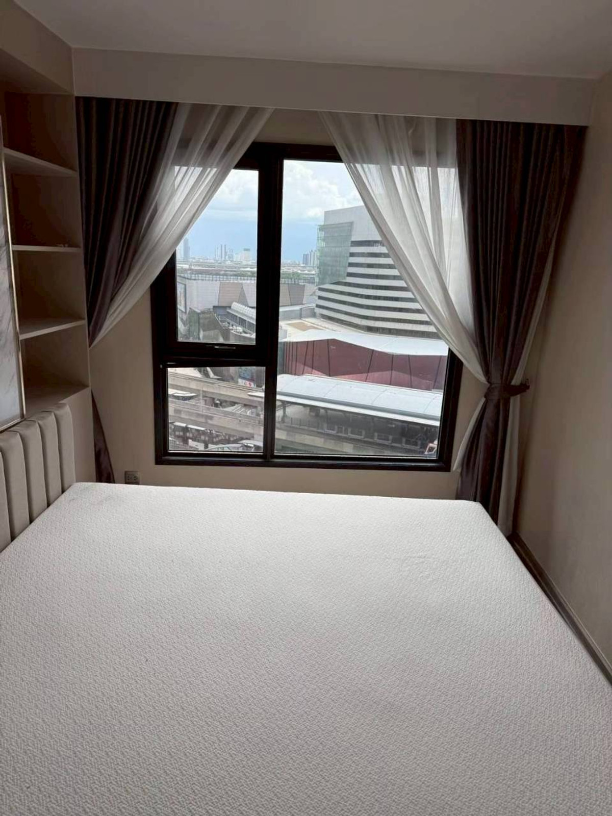 ให้เช่าคอนโดลาดพร้าว เซ็นทรัลลาดพร้าว : New Room // Life Ladprao Valley 2bed2bath 57 Sqm Fullyfurnish , Welcome Foreign 35,000-