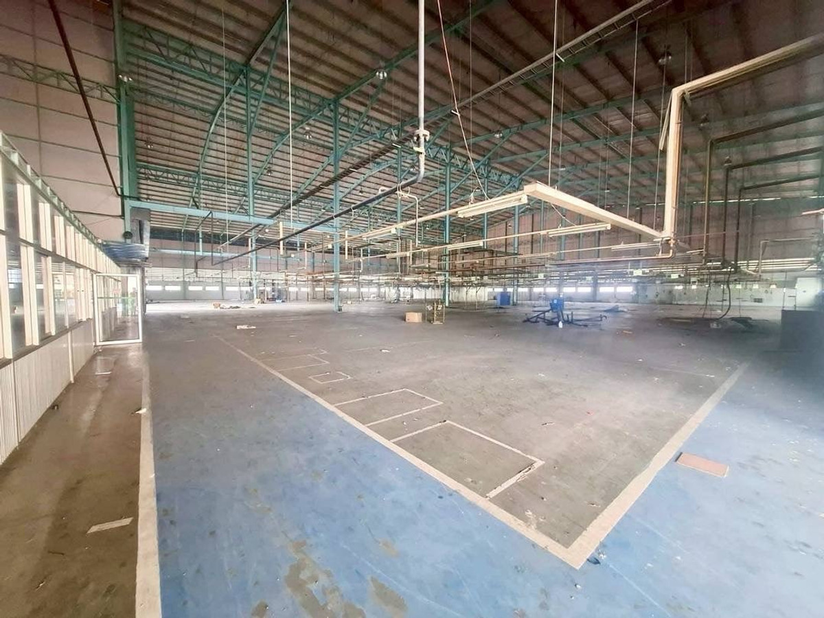 For RentWarehouseSamut Prakan,Samrong : Warehouse for rent 5,508 @ Bangna Trat KM.23 Bang Phli Industrial Estate • Bang Sao Thong, Samut Prakan Province, near Suvarnabhumi Airport.