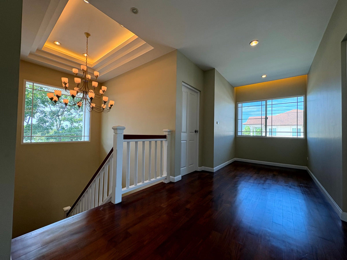 ขายบ้านสมุทรปราการ สำโรง : บ้านเดี่ยว นันทวัน ศรีนครินทร์ หลังมุม ตกแต่งใหม่ พร้อมเข้าอยู่