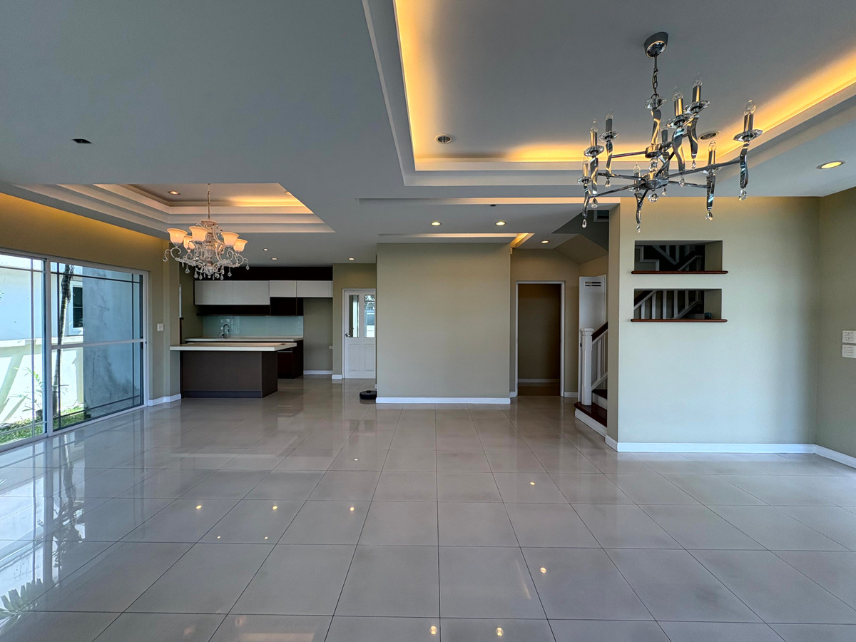 ขายบ้านสมุทรปราการ สำโรง : บ้านเดี่ยว นันทวัน ศรีนครินทร์ หลังมุม ตกแต่งใหม่ พร้อมเข้าอยู่