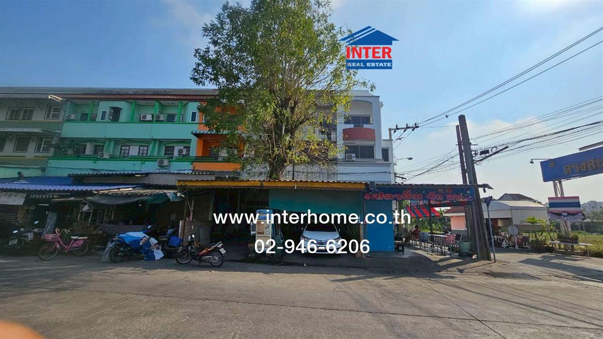 For SaleShop HouseNawamin, Ramindra : Commercial building, 3.5 floors, 25.8 sq m, Suetrong Saphanmai Village. Soi Phahonyothin 54/1, Intersection 6-6, Phahonyothin Road, Sai Mai District, Bangkok