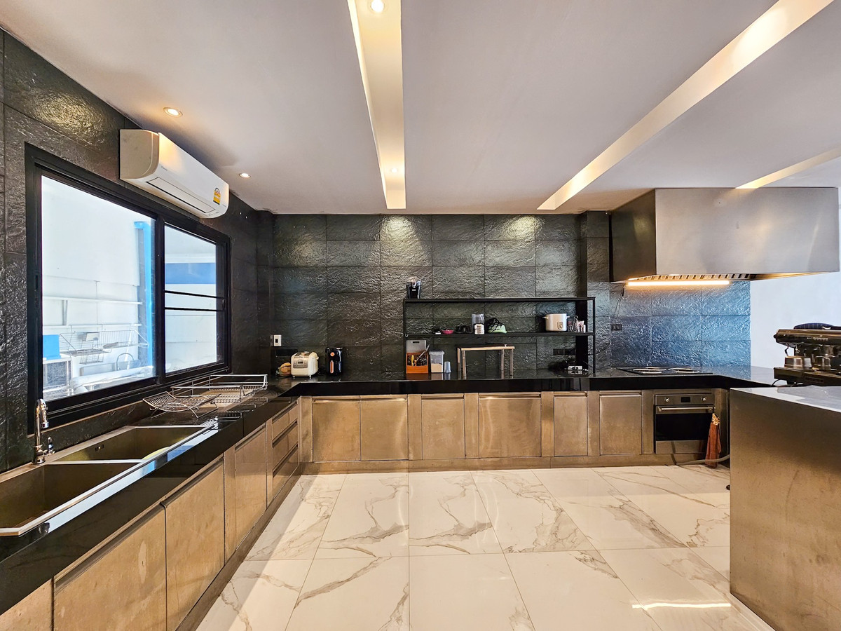 ขายบ้านขอนแก่น : บ้านเดี่ยว Double Volume เพดานสูง 6.5 เมตร | พิมานชล 2 ริมบึงแก่นนคร