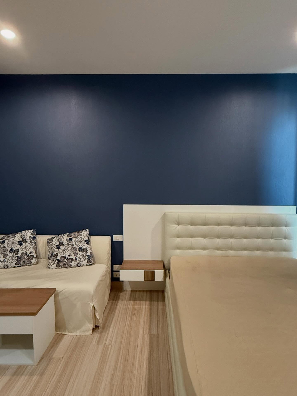 For RentNonthaburi, Bang Yai, Bangbuathong : Urgent Condo for rent