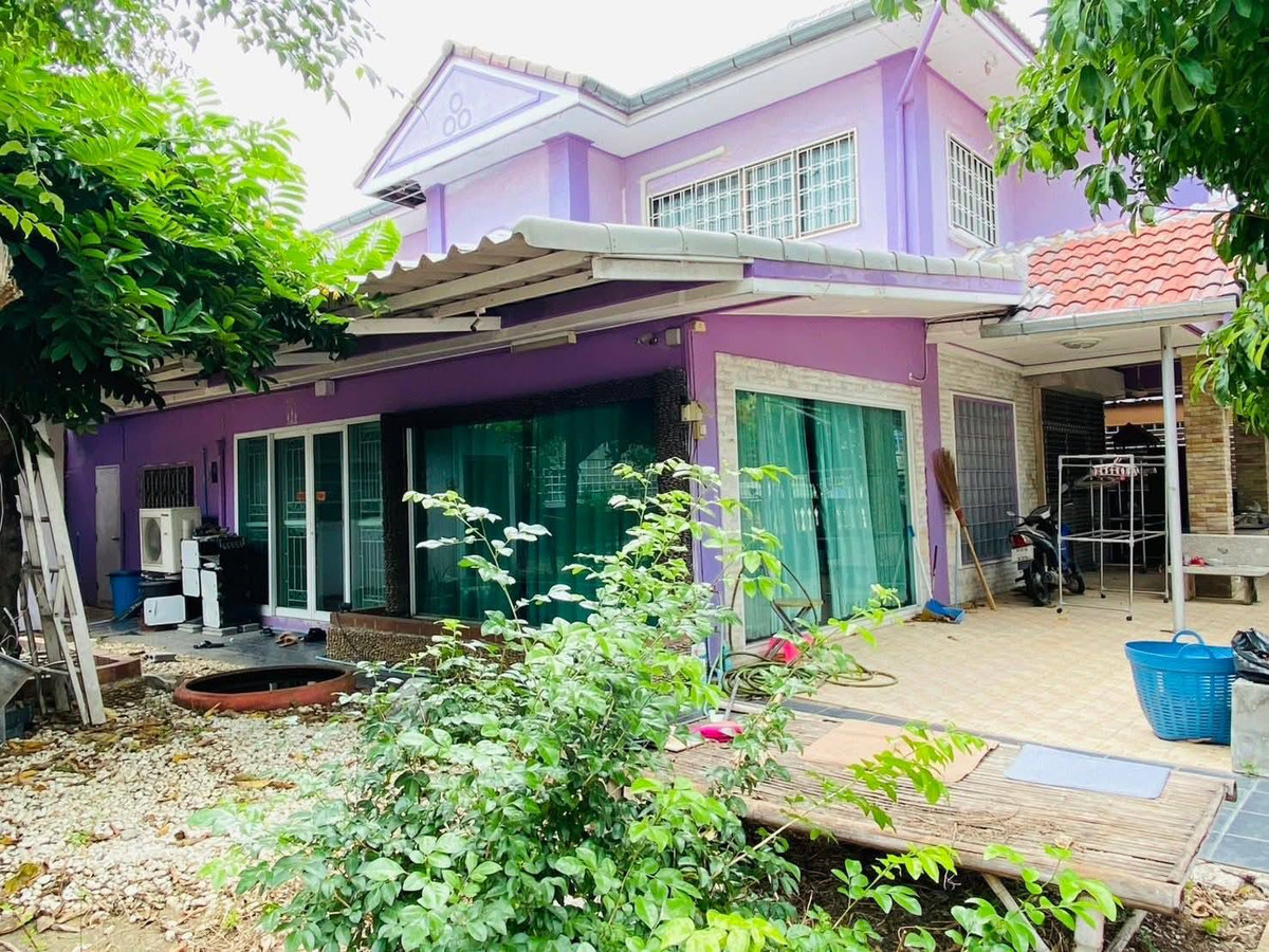 For SaleHouseNonthaburi, Bang Yai, Bangbuathong : Corner house for sale, 162 sq m, Hong Prayun Village 1, remaining area of ​​more than 100 sq m, near Central Westgate, only 4.6 km.