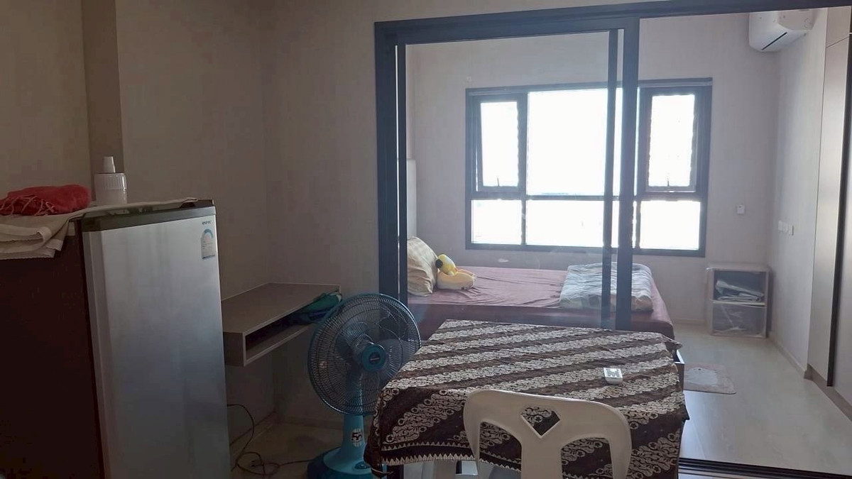 For RentCondoThaphra, Talat Phlu, Wutthakat : 🚨 Hurry and reserve Ideo Thaphra Interchange 1bed, but the price is Stu 12k plus Wifi. There is only one room.