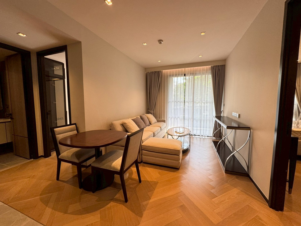 For RentCondoSukhumvit, Asoke, Thonglor : • RENT • The Reserve 61  • 2 Bed 2 Bath • 70 Sqm. • 68,000 •   Line ID : Vassily