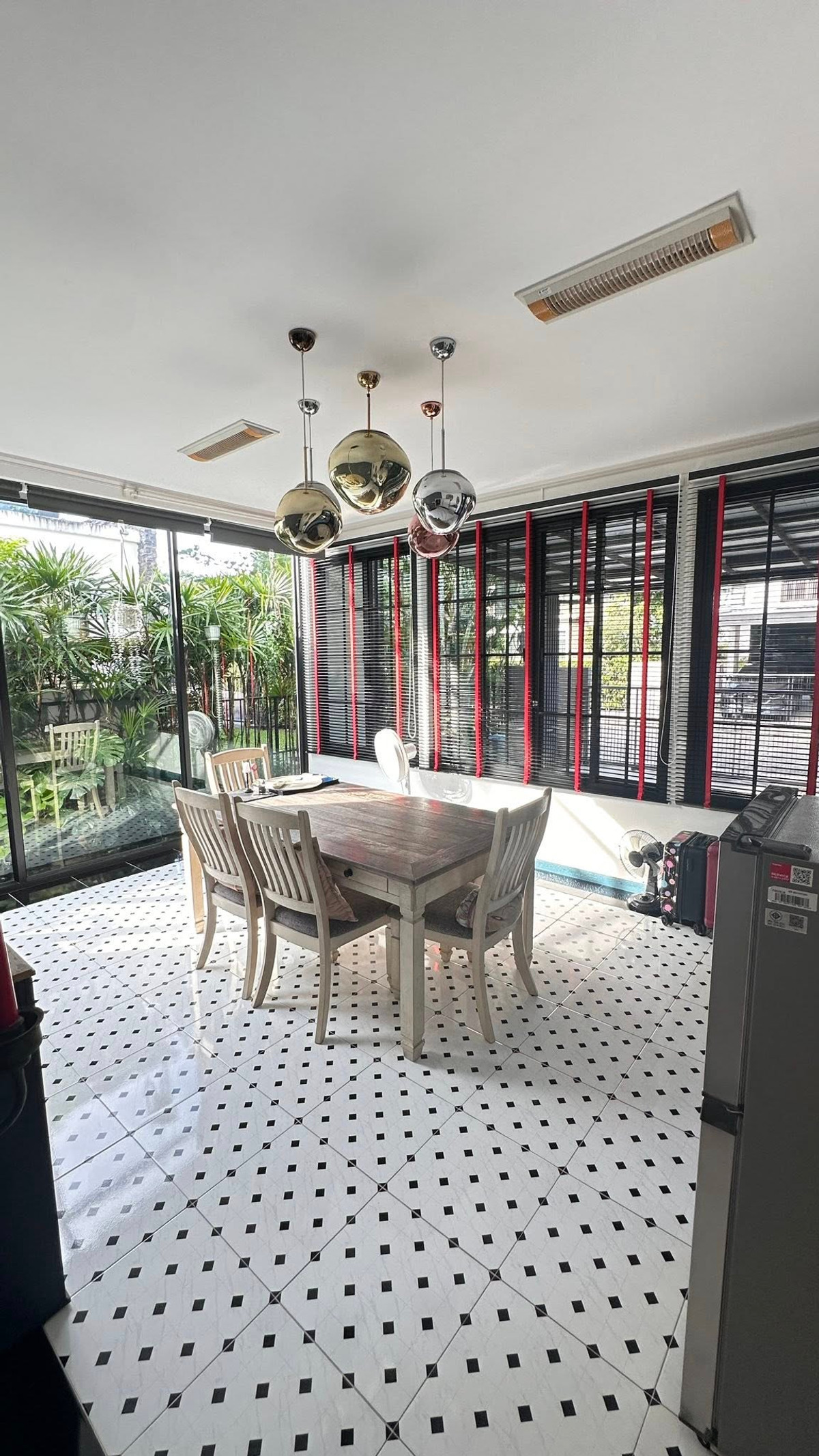 ขายบ้านบางนา แบริ่ง ลาซาล : มัณฑนา ศรีนครินทร์ - บางนา บ้านเดี่ยว 4 ห้องนอน ใกล้เมกาบางนา ตกแต่งวินเทจสไตล์ พร้อมอยู่