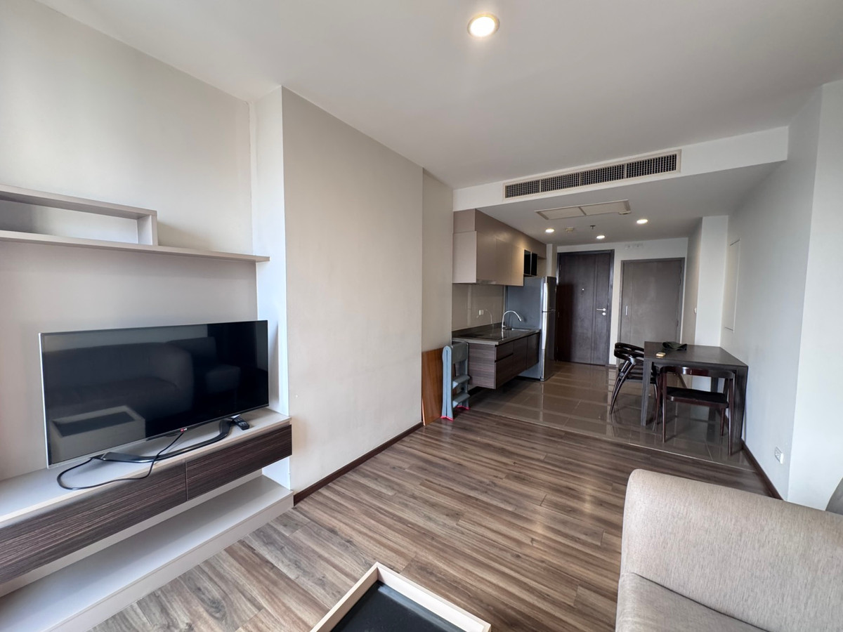 ให้เช่าคอนโดวงเวียนใหญ่ เจริญนคร : Teal Sathorn Taksin คอนโดติด bts วงเวียนใหญ่, 2 bedroom, Fully furnished ว่างพร้อมให้เช่า