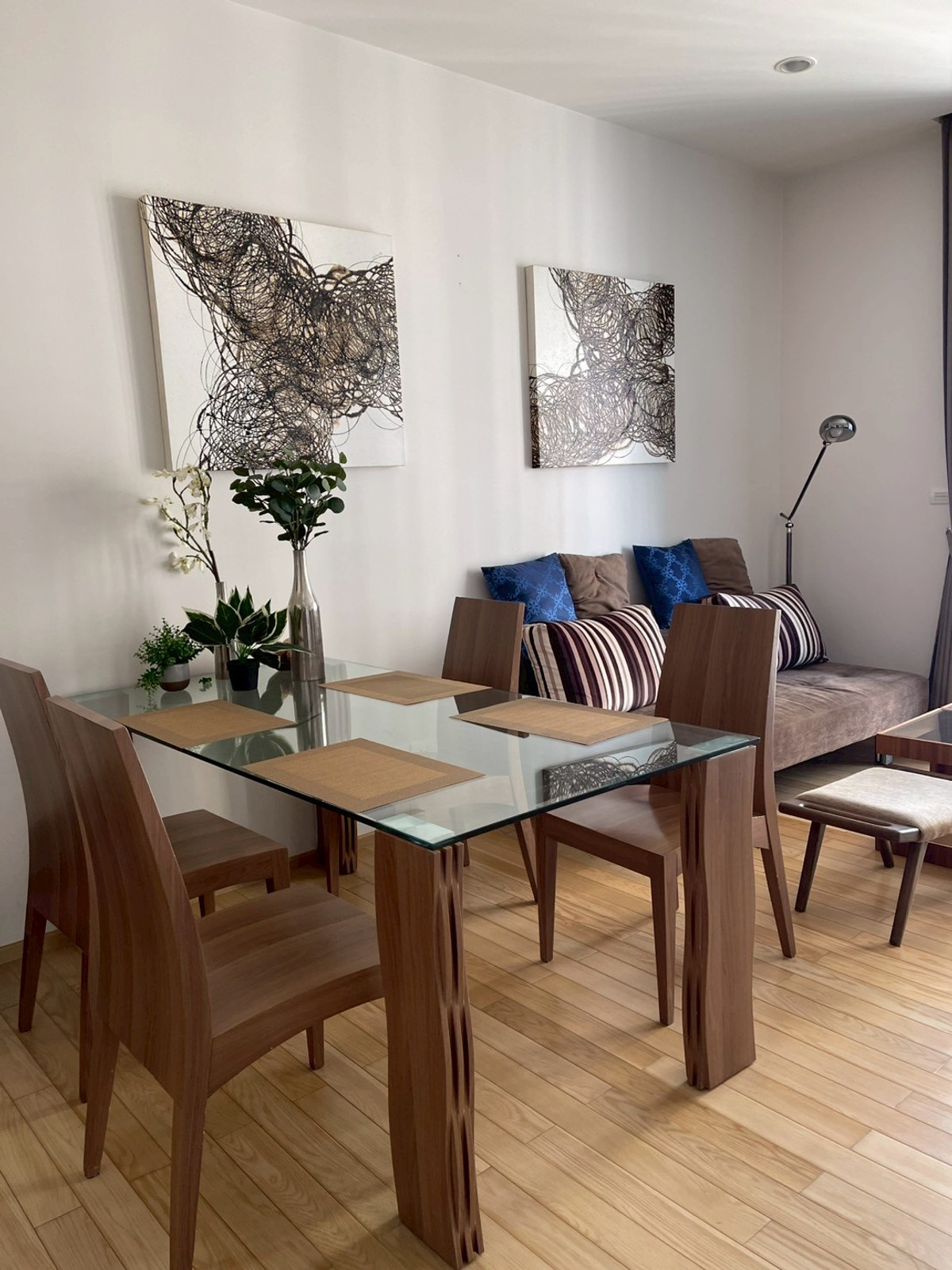 ให้เช่าคอนโดสุขุมวิท อโศก ทองหล่อ : Best Price 💗 ให้เช่า 39 by Sansiri ห้องสวย ชั้นสูง พร้อมนัดดูห้อง ตกแต่งเฟอร์ครบ พร้อมอยู่ 