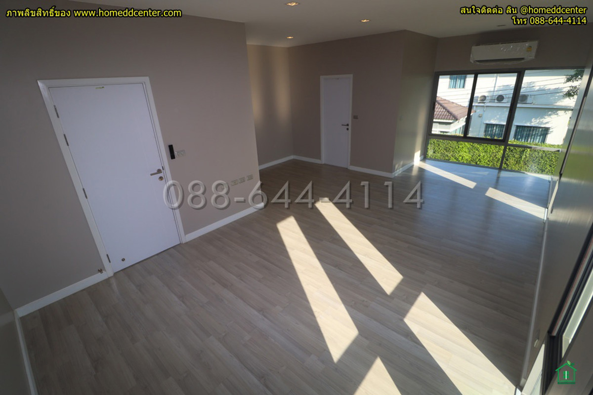 ขายบ้านพัฒนาการ ศรีนครินทร์ : บ้านหลังมุม ไม่เคยอยู่ สภาพมือหนึ่ง! ขายบ้านเดี่ยว Perfect Place พระราม 9 - กรุงเทพกรีฑา 61.8 ตร.ว พท.ใช้สอย 230 ตร.ม. พร้อมต่อเติม