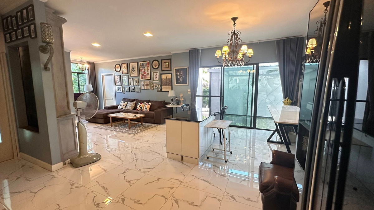 ขายบ้านบางนา แบริ่ง ลาซาล : มัณฑนา ศรีนครินทร์ - บางนา บ้านเดี่ยว 4 ห้องนอน ใกล้เมกาบางนา ตกแต่งวินเทจสไตล์ พร้อมอยู่