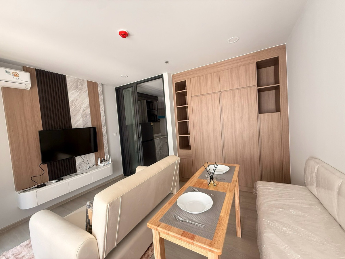 For RentCondoOnnut, Udomsuk : 🔥For Rent Now🔥 Aspire Onnut Station, Studio room, brand new, fully furnished with appliances, ready to move in. Convenient location near BTS Onnut❗