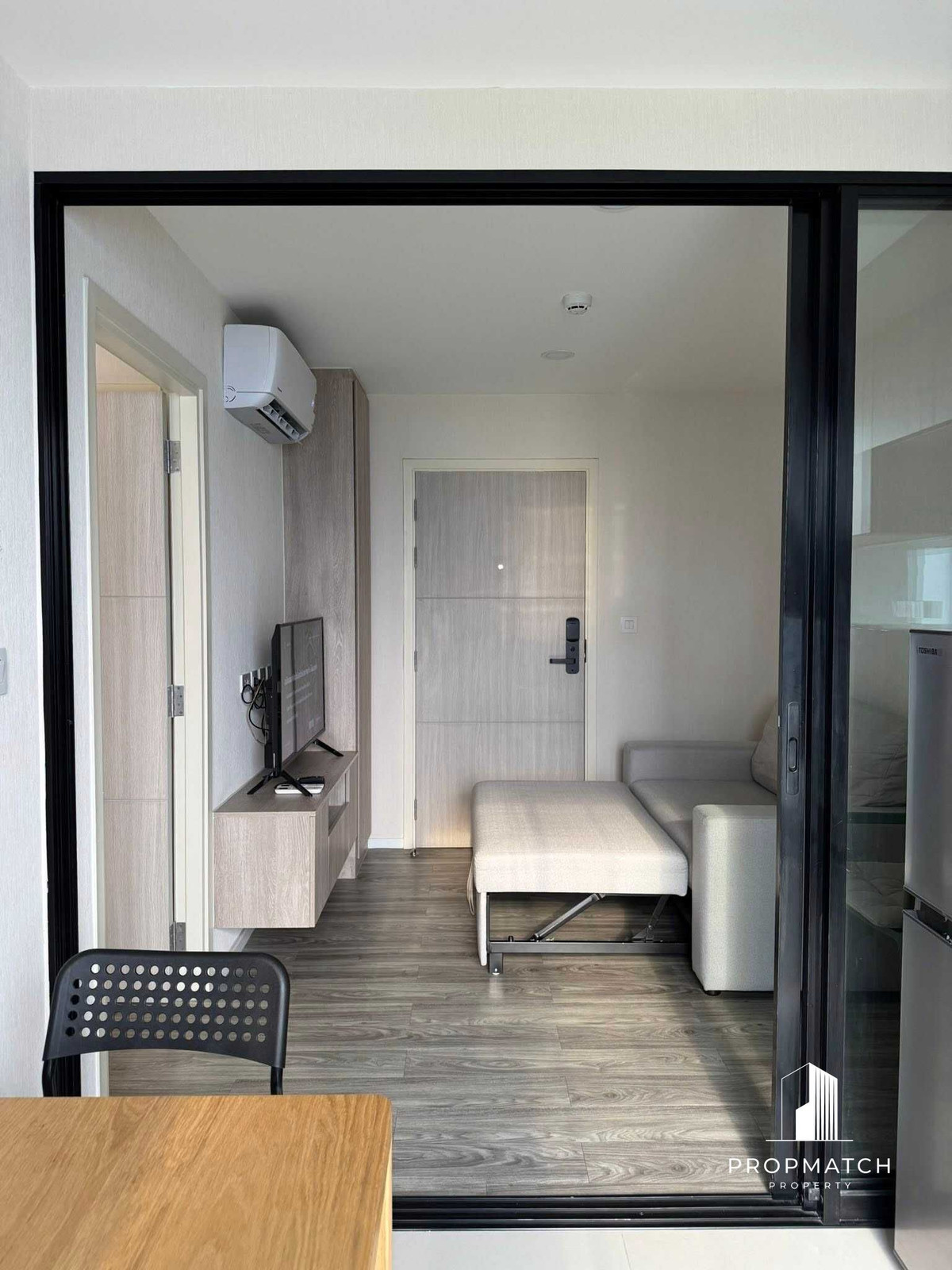 For SaleCondoOnnut, Udomsuk : ✨Flash Deal ✨IKON Sukhumvit 77 (1Bed 1Bath 29SQM.) ready to move in! Only 2,750,000 baht Tel.0981315848 @propmatch