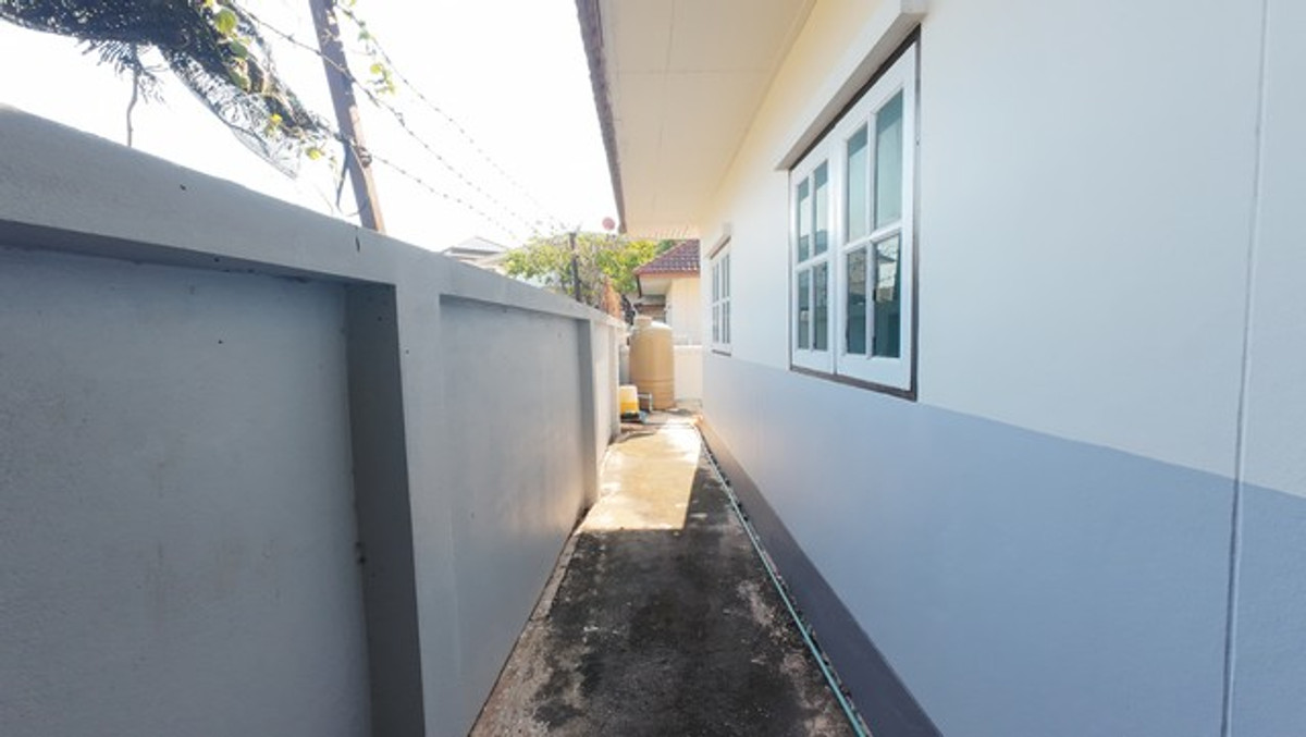 ขายบ้านสุพรรณบุรี : บ้านเดี่ยวชั้นเดียว พร้อมโอน หมู่บ้านยิ่งรวย เมืองสุพรรณบุรี