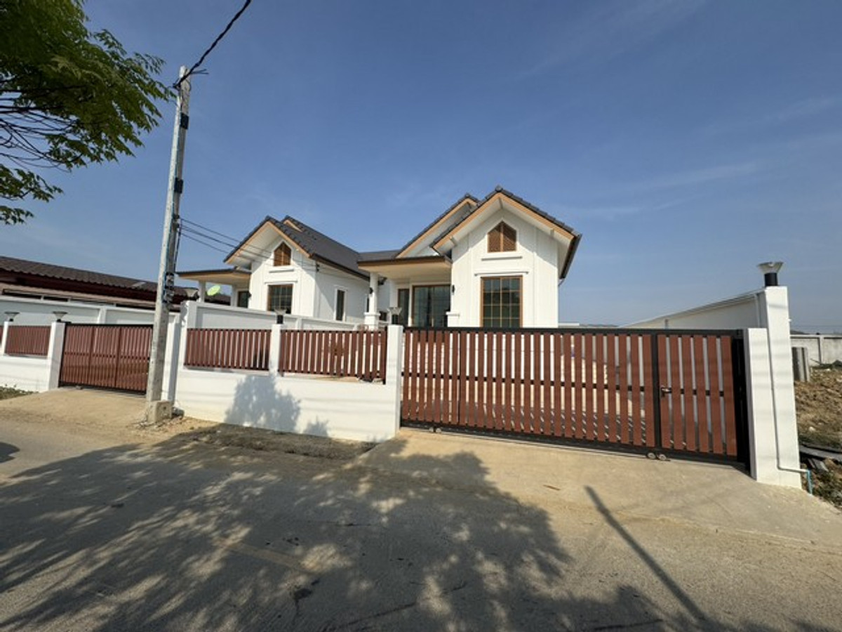 ขายบ้านนนทบุรี บางใหญ่ บางบัวทอง : บ้านเดี่ยวสร้างเองนอกโครงการ คุ้มค่า พื้นที่ครบ ทำเลบางใหญ่ ซอยแสนกาญจนา1