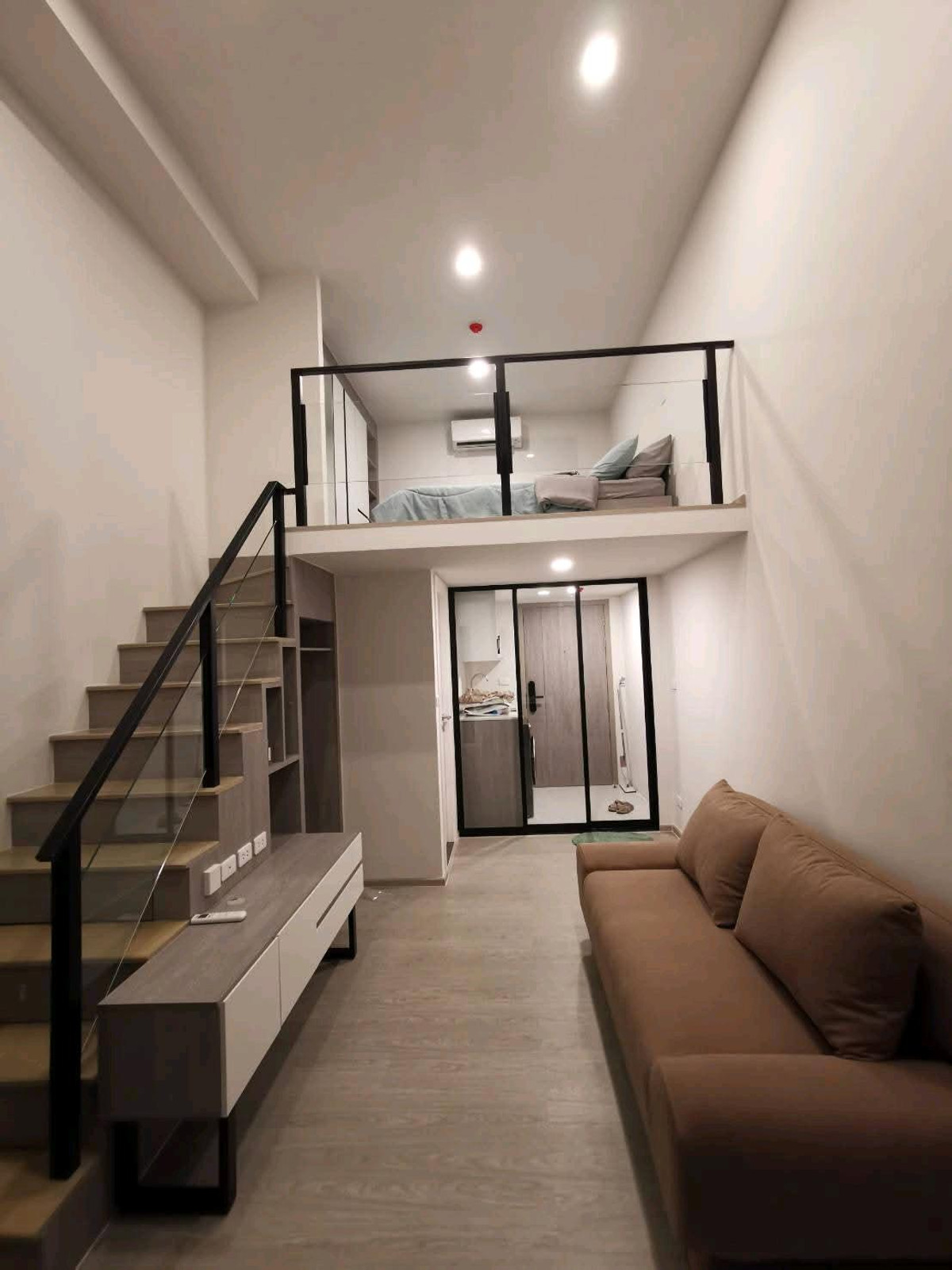 ให้เช่าคอนโดเสรีไทย-นิด้า : 📍 ติดถนนรามคำแหง | ทำเลศักยภาพ เดินทางสะดวก เชื่อมต่อทุกไลฟ์สไตล์