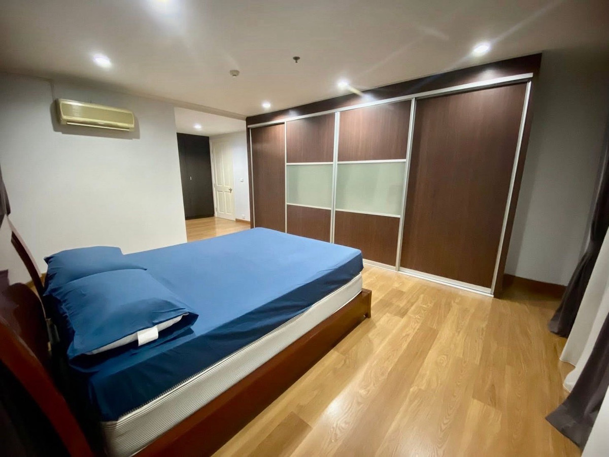 For RentCondoSukhumvit, Asoke, Thonglor : [For Rent] Wattana Suite Asoke – Spacious 3BR in the Heart of Asoke!