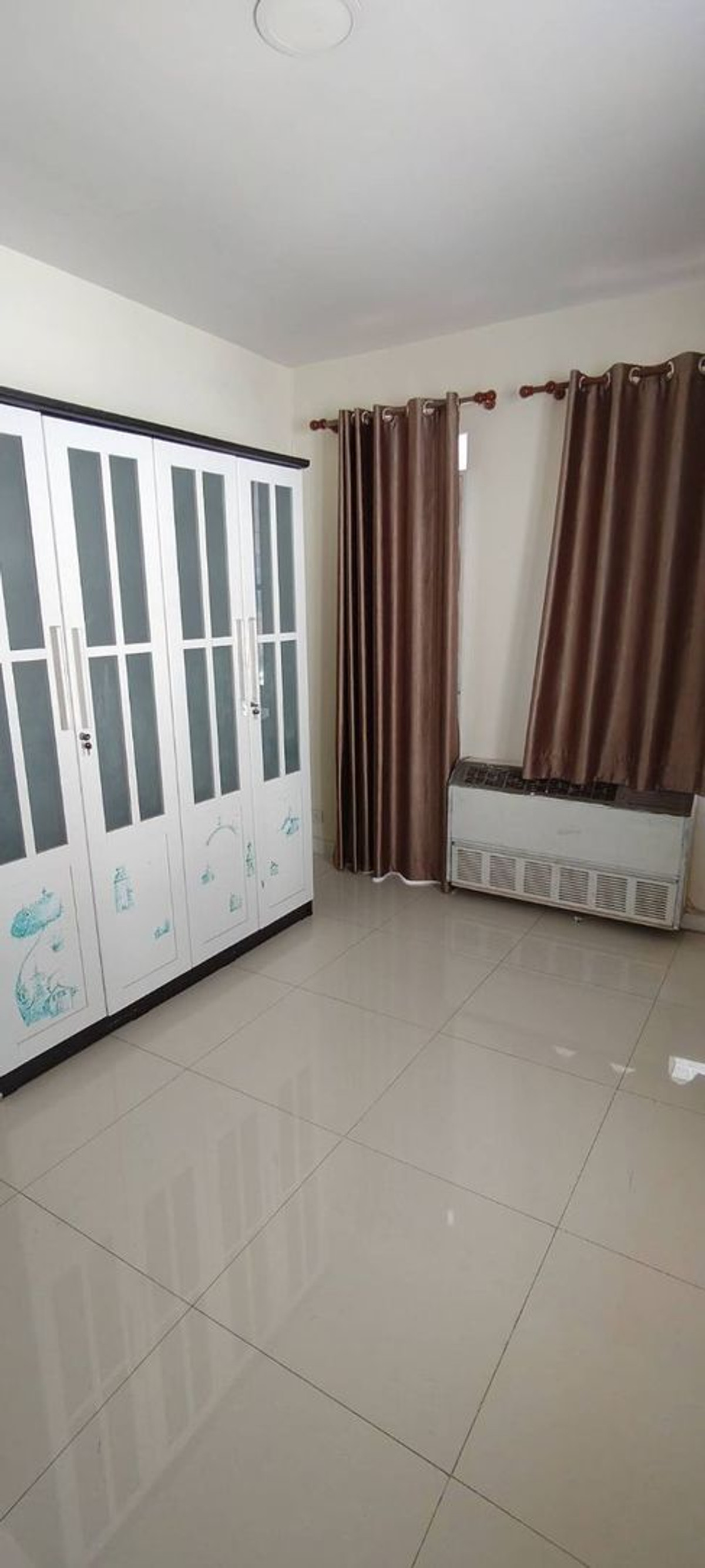 ให้เช่าบ้านนวมินทร์ รามอินทรา : ⚡ ให้เช่า บ้านเดี่ยว 2 ชั้น หมู่บ้านวรารักษ์ ถนน เลียบคลองสอง ขนาด 50 ตร.ว. ⚡