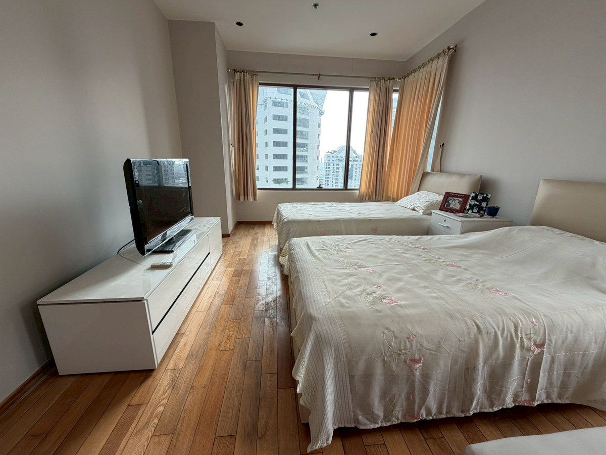 For RentCondoSukhumvit, Asoke, Thonglor : LTH14242 – Condo for Rent | The Emporio Place | 95.47 sqm | 2 Beds 3 Baths | Near BTS Phrom Phong | 70K/Month | Condo for rent The Emporio Place