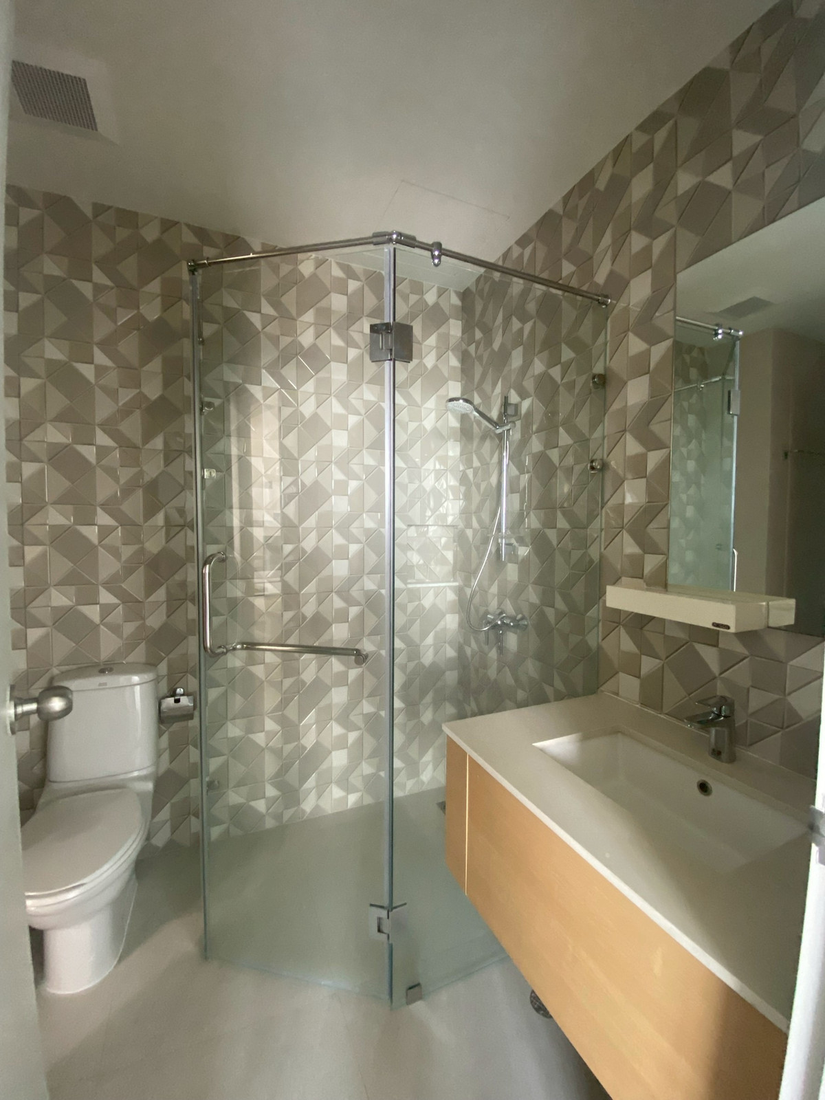 ให้เช่าคอนโดราชเทวี พญาไท : ให้ เช่า 2ห้องนอน 2ห้องน้ำ Villa rachatewi วิลล่า ราชเทวี (ห้องใหม่ ห้องมุม)