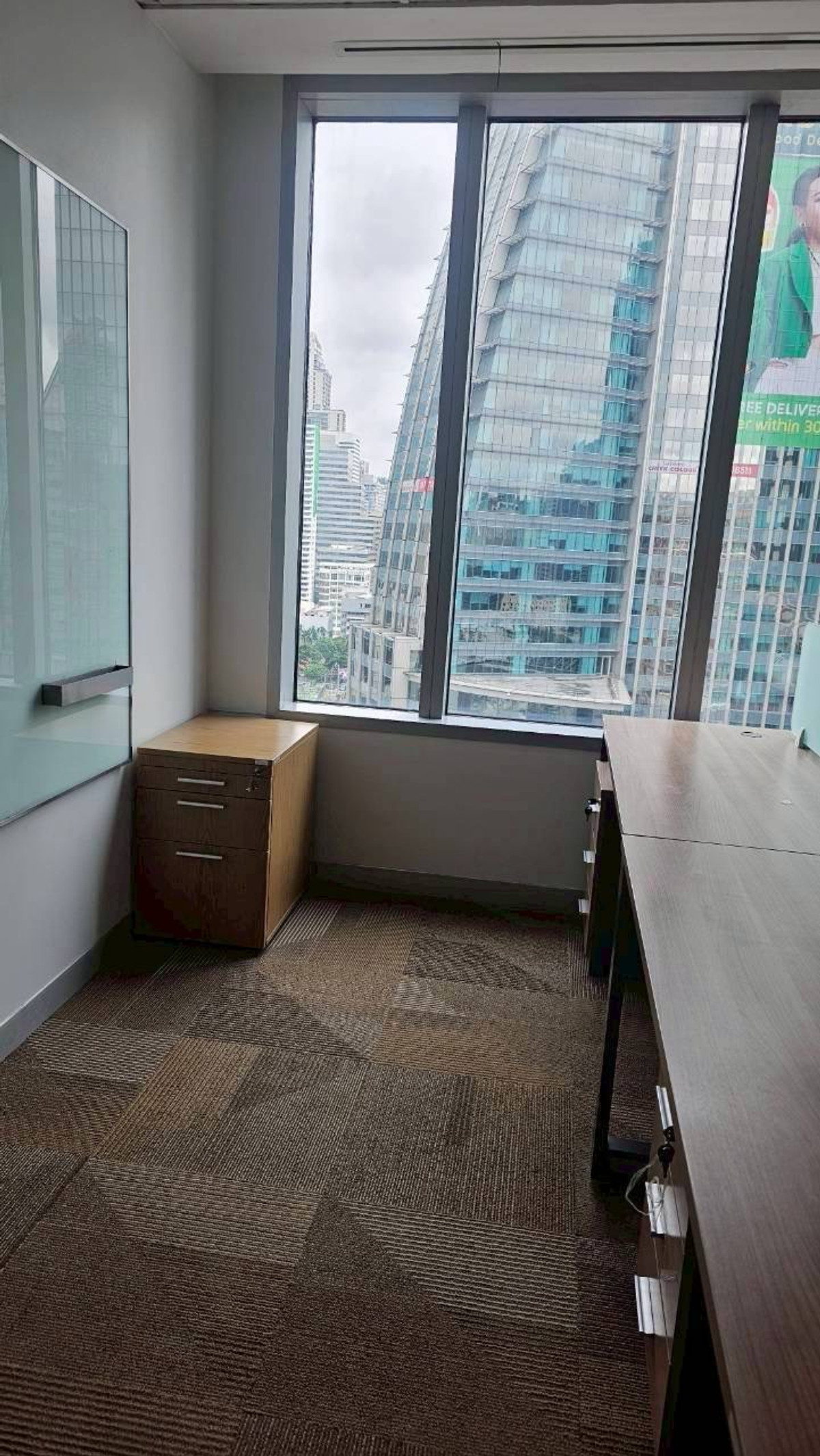 For RentOfficeSukhumvit, Asoke, Thonglor : Office for Rent | Asoke CBD | Near BTS & MRT