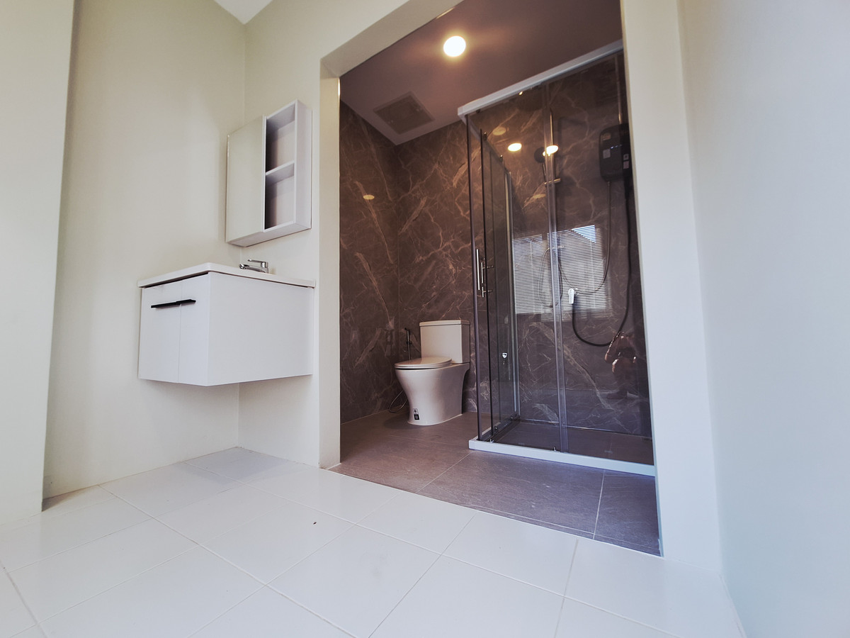 ขายบ้านเชียงใหม่ : ขาย บ้าน ในโครงการ เดอะ มาสเตอร์พีช ซีนเนอรี่ ฮิลล์ ตำบลน้ำแพร่ อำเภอหางดง จังหวัดเชียงใหม่ ยังไม่เคยน้ำท่วม