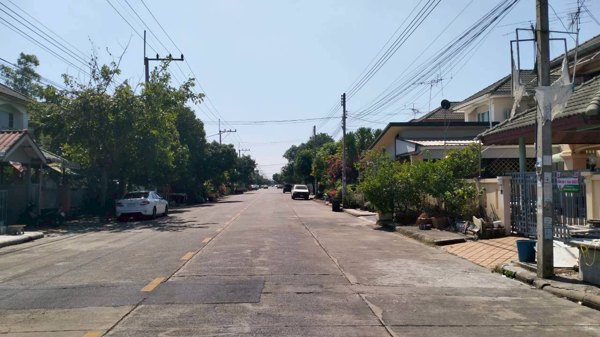 For SaleHousePathum Thani,Rangsit, Thammasat : 2-story detached house, 57.2 sq m., Phonpiman Village, Khlong 5, Rangsit Nakhon Nayok Road, Rangsit Subdistrict, Thanyaburi District, Pathum Thani Province.