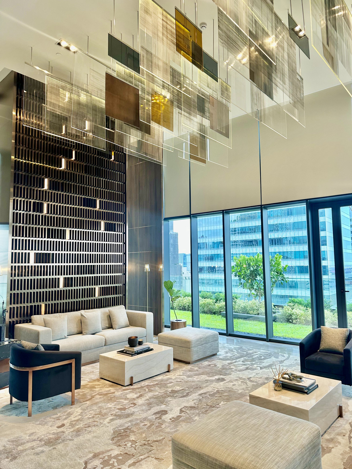 ขายคอนโดสาทร นราธิวาส : ANIL Sathorn 12  - CHANINTR-FURNISHED HIGH-FLOOR RESIDENCE