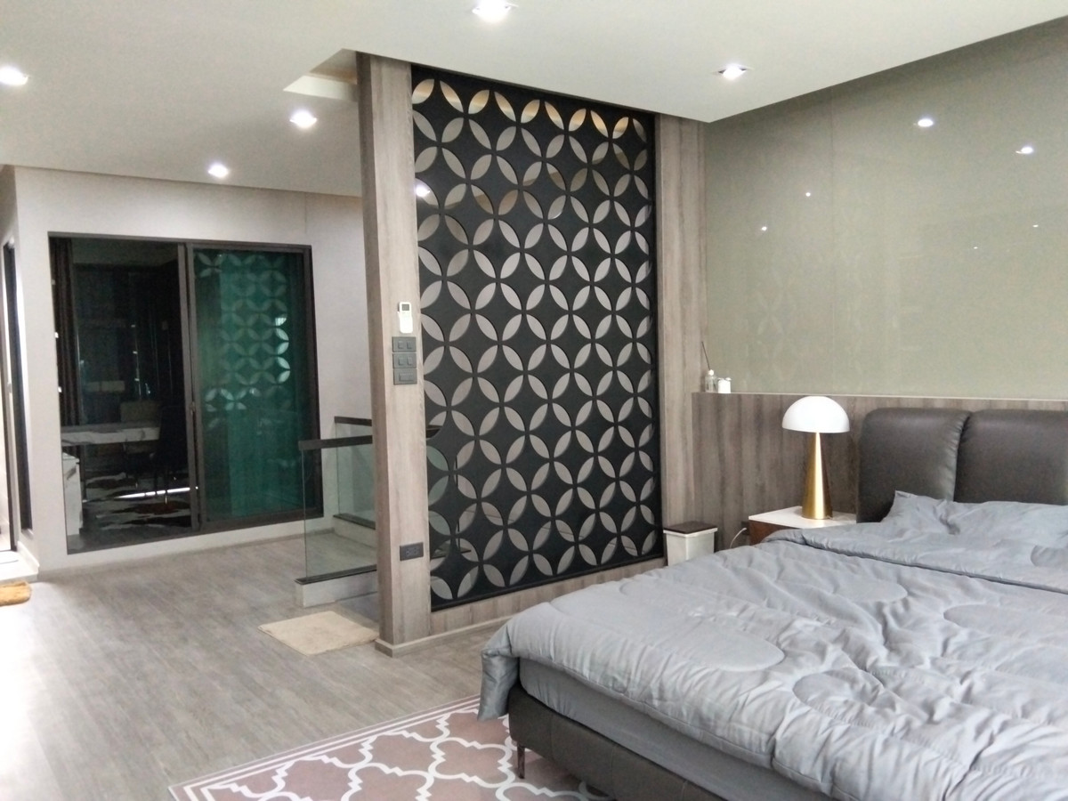 ขายทาวน์โฮมเกษตร นวมินทร์ ลาดปลาเค้า : ทาวน์โฮมโครงการ The Landmark เอกมัย-รามอินทรา ทำเลดีในย่าน CBD ใกล้ทางด่วน