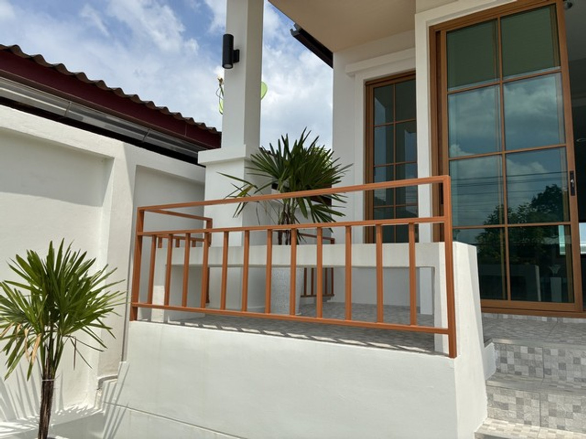 ขายบ้านนนทบุรี บางใหญ่ บางบัวทอง : บ้านเดี่ยวสร้างเองนอกโครงการ คุ้มค่า พื้นที่ครบ ทำเลบางใหญ่ ซอยแสนกาญจนา1