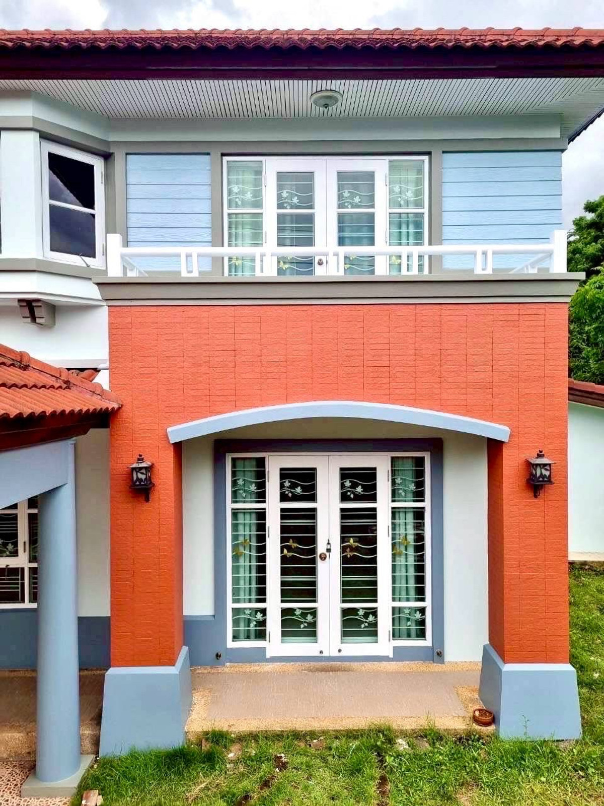 For SaleHousePathum Thani,Rangsit, Thammasat : Single house for sale Cheap prices on the golf course Chuan Chuen Flora Ville, Bang Khu Wat, Pathum Thani