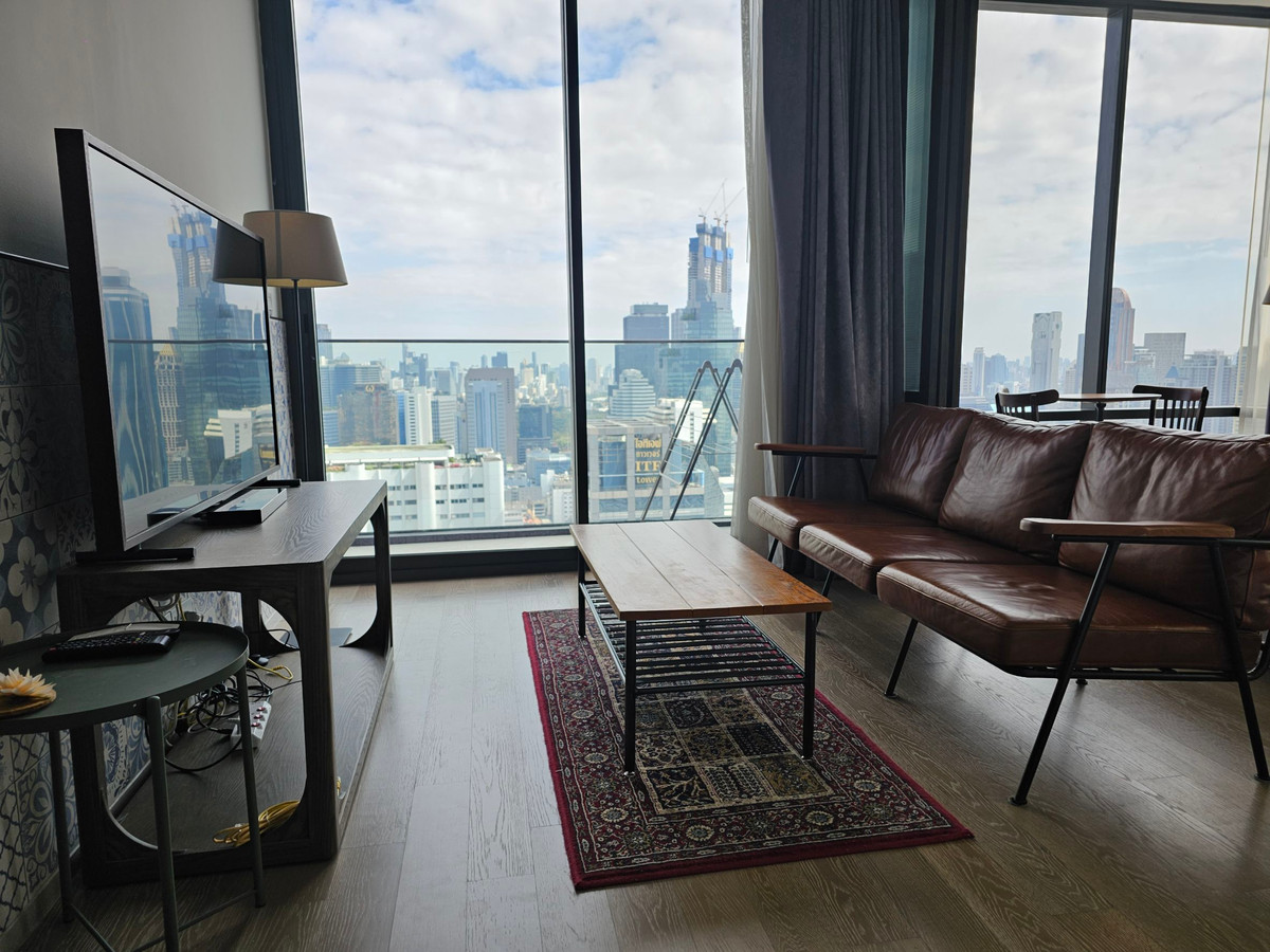 ให้เช่าคอนโดสีลม ศาลาแดง บางรัก : แอสตัน สีลม  ให้เช่า 1 นอน 1 น้ำ พื้นที่ 50 ตรม  40,000 บาท สนใจโทร น้อง 096-2615656 พร้อมให้นัดหมายเข้าชมทุกวัน Ashton Silom 1bed 1 bath 50 Sq,m Rental price 40,000 Baht call Nong 096-2615656 Ready to touring everyday ห้องกว้าง 50 ตรม. พร้อมอยู่ได้เ