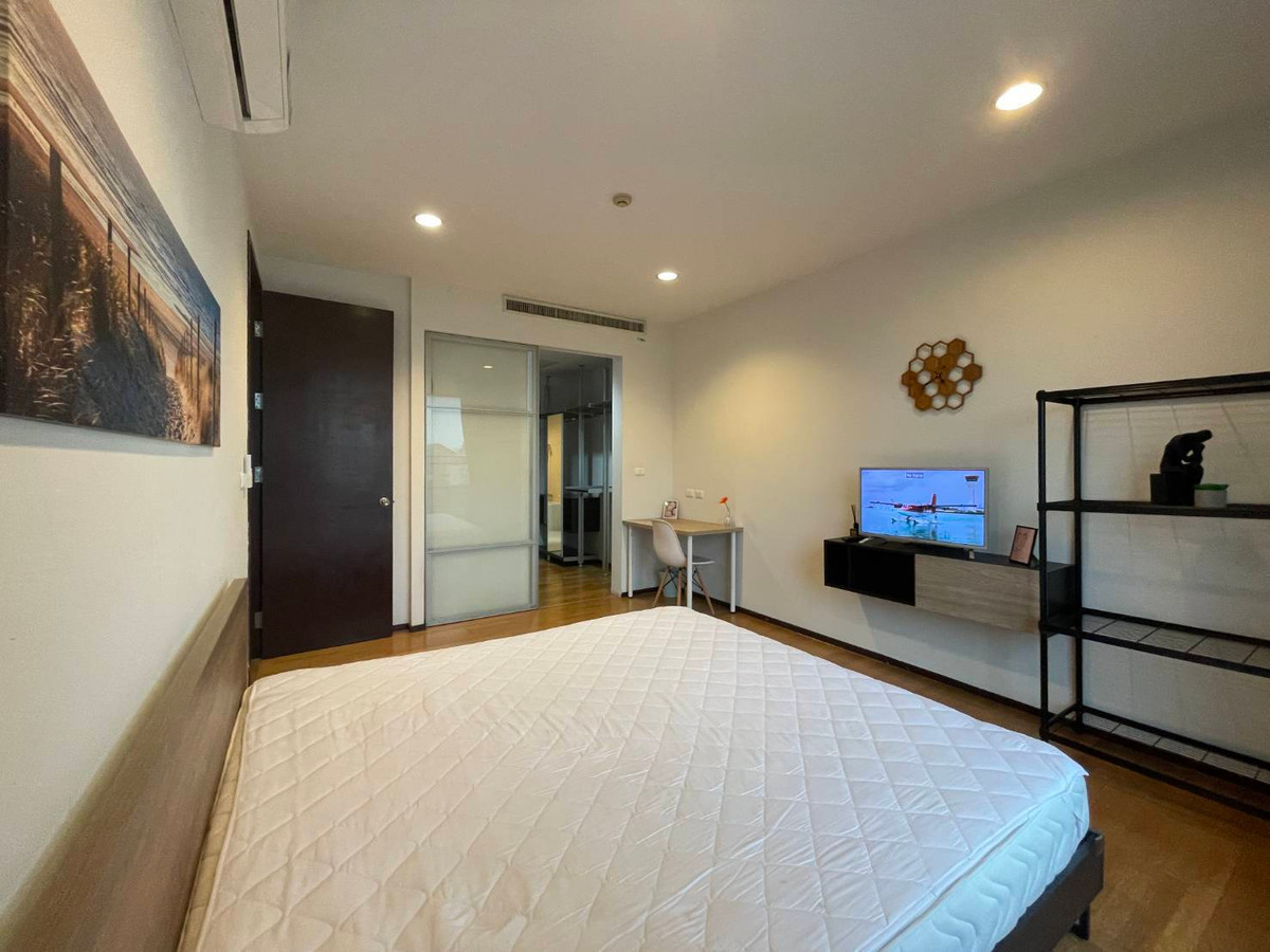 ให้เช่าคอนโดรัชดา ห้วยขวาง : Amanta Ratchada Condo for RENT ให้เช่า ** big room 2bed 2bath 85 Sq,m fully finished call 096-2615656  ห้องกว้างมาก 85 ตรม. 2 นอน 2 น้ำ เฟอร์ครบ พร้อมอยู่@33,000บาท/month Call 096-2615656    Location : Thailand culture Center Station  Rental Price : 33,00