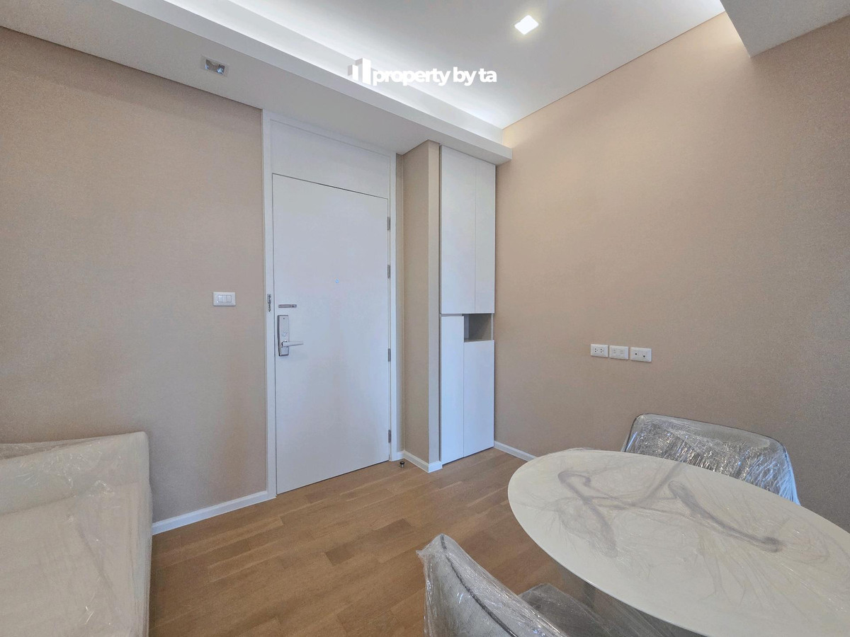 For RentCondoLadprao, Central Ladprao : (For rent) The Saint Residences | New room! | Next to BTS-MRT