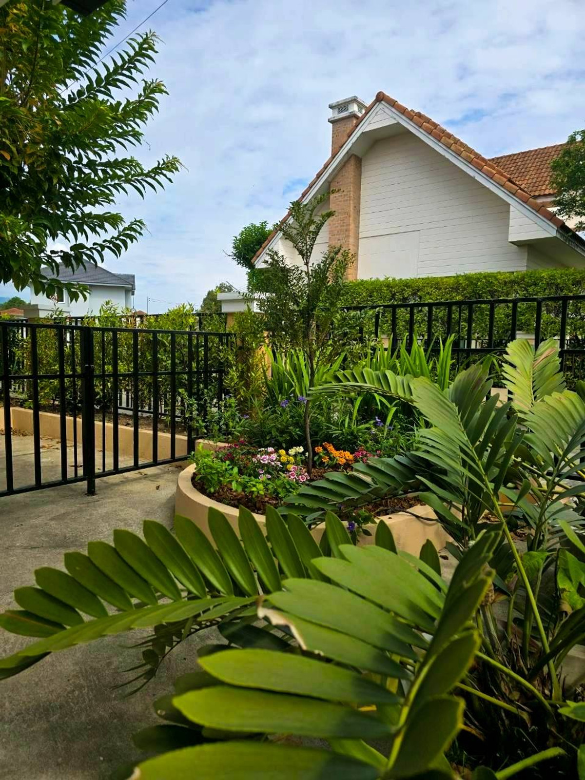 ขายบ้านเชียงใหม่ : ขาย บ้าน ในโครงการ เดอะ มาสเตอร์พีช ซีนเนอรี่ ฮิลล์ ตำบลน้ำแพร่ อำเภอหางดง จังหวัดเชียงใหม่ ยังไม่เคยน้ำท่วม