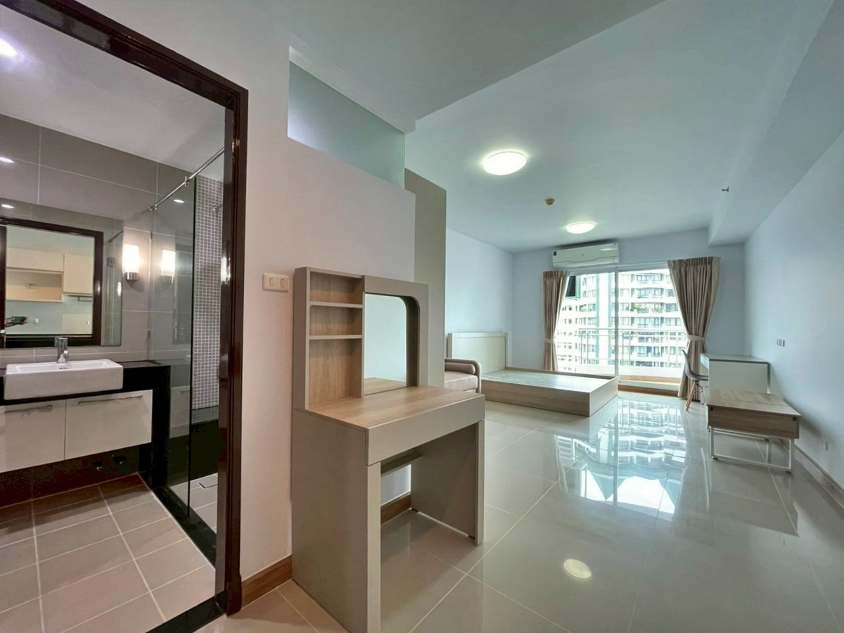 For SaleCondoWongwianyai, Charoennakor : 📍Supalai River Resort 2.7 mb !! 