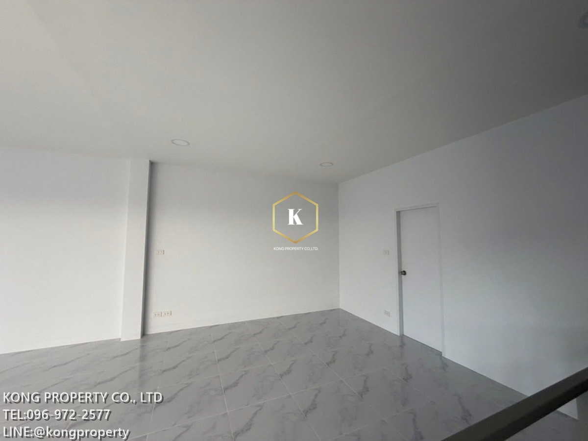 For RentWarehouseEakachai, Bang Bon : Warehouse for rent, Ekkachai, Bang Bon, Bangkok, 400 sq m (completed in April 2026)