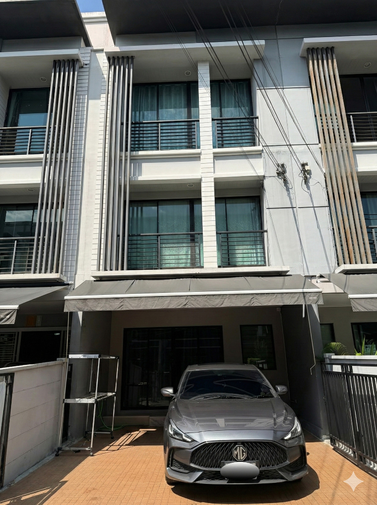 ให้เช่าทาวน์โฮมรัตนาธิเบศร์ สนามบินน้ำ พระนั่งเกล้า : ✨ ให้เช่า ทาวน์โฮมสวย โครงการ บ้านกลางเมือง รัตนาธิเบศร์ 3 ชั้น 3 นอน 3 น้ำ จอดรถได้ 2 คัน 22000 บาท 🏡💖