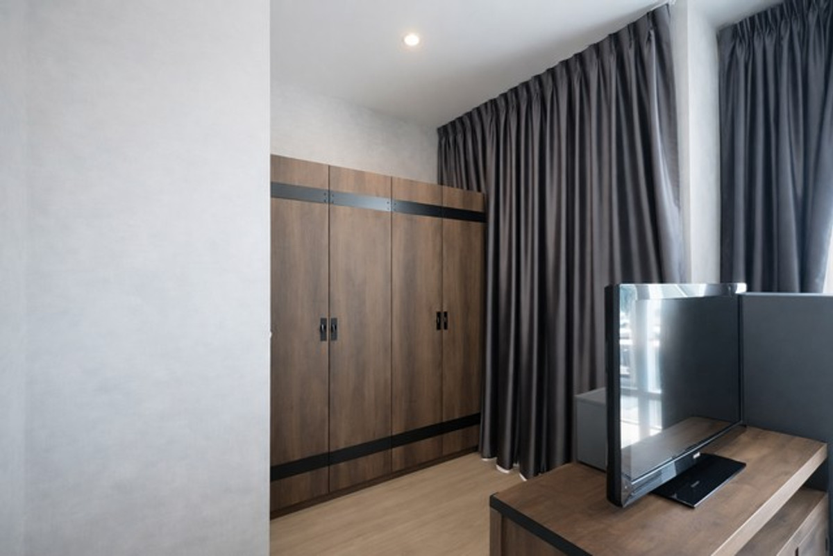 For SaleTownhomeRama5, Ratchapruek, Bangkruai : Casa Waterside Rama 5, comfortable for the whole family, 4 bedroom townhouse, quality project, loss.