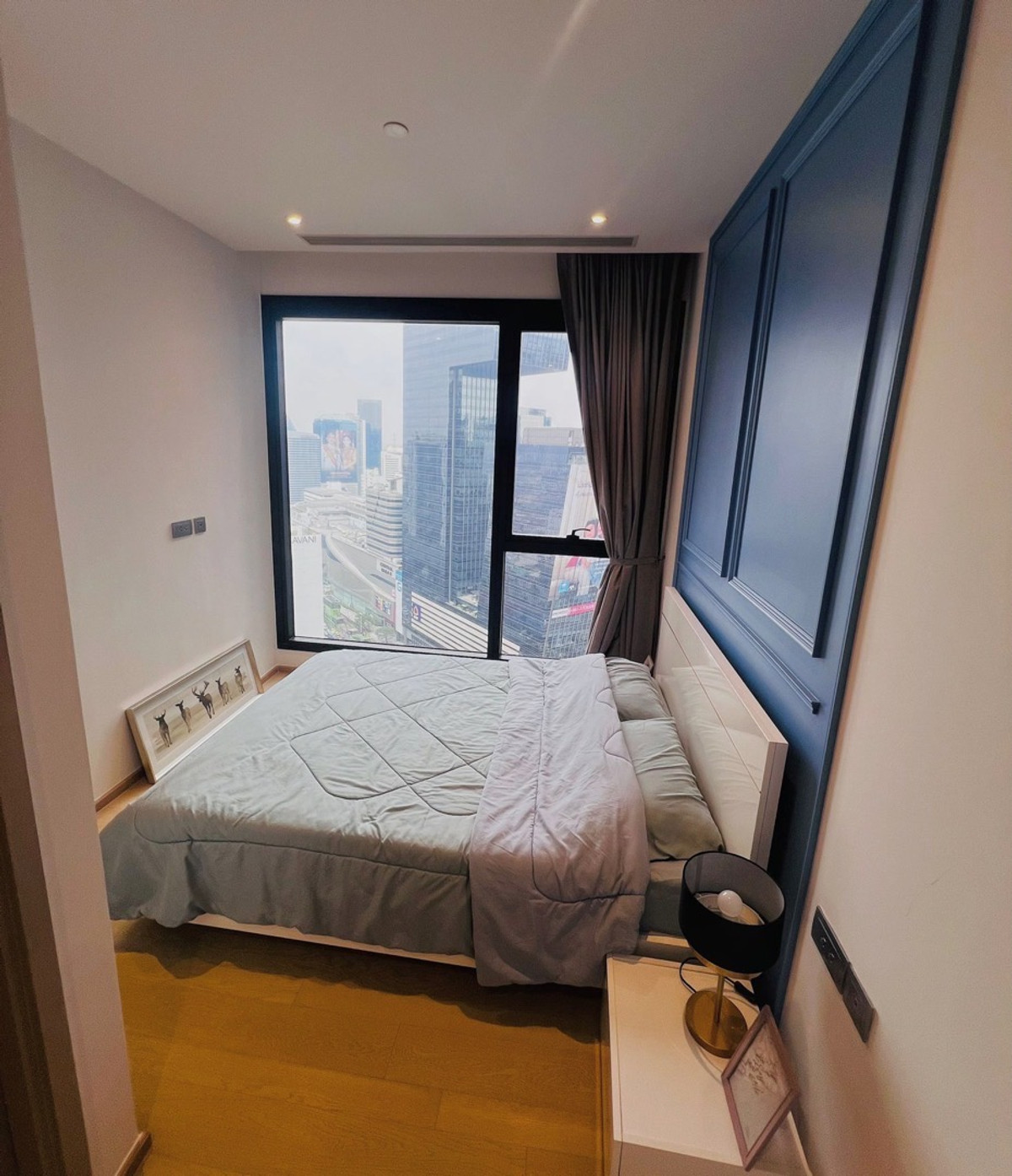 ให้เช่าคอนโดพระราม 9 เพชรบุรีตัดใหม่ RCA : ASHTON RAMA 9 | 1BR 42 SQM ชั้น 36 วิวเมืองแบบพาโนรามา  