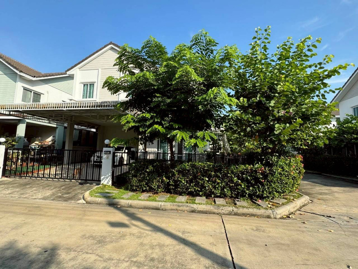 ขายบ้านพระราม 2 บางขุนเทียน : ขายบ้านเดี่ยว l อิคอนเนเจอร์ พระราม 2 - เทียนทะเล 19 3 ห้องนอน 3 ห้องน้ำ 2 จอด เพียง 4.95 ล้าน หลังมุม เป็นส่วนตัว พื้นที่กว้าง พร้อมอยู่ ในราคาคุ้มที่สุด!