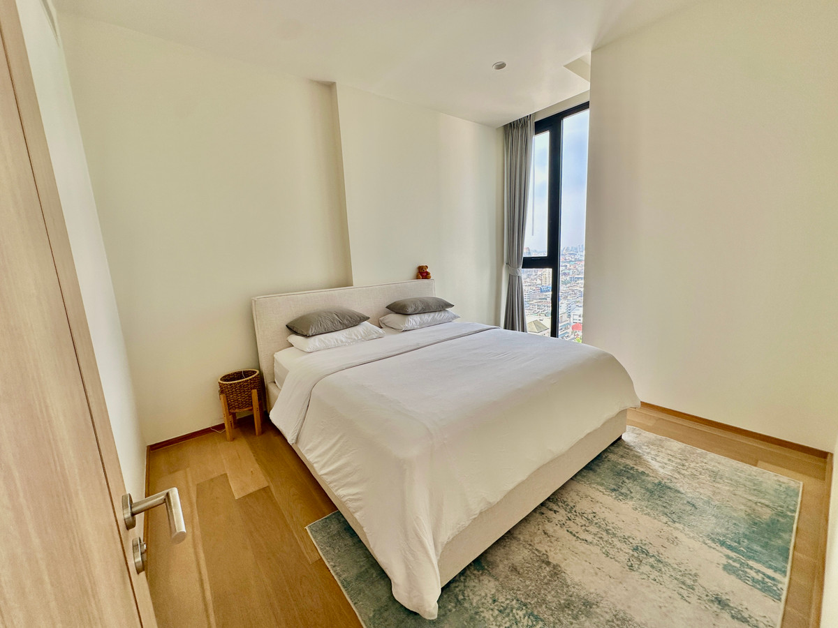 ขายคอนโดสาทร นราธิวาส : ANIL Sathorn 12  - CHANINTR-FURNISHED HIGH-FLOOR RESIDENCE