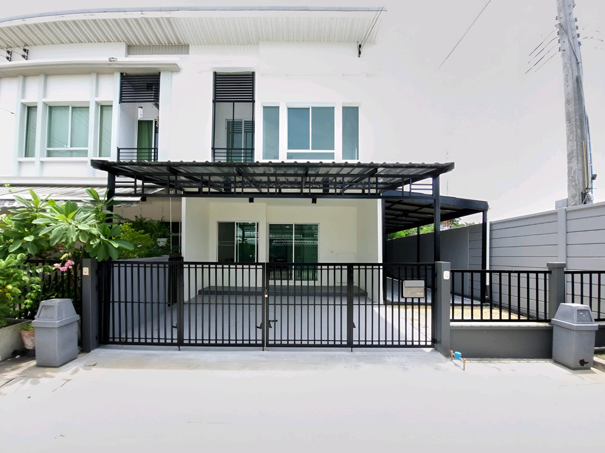 For SaleTownhomeNawamin, Ramindra : 2-story townhome for sale, behind The Pleno Wongwaen - Ramindra.