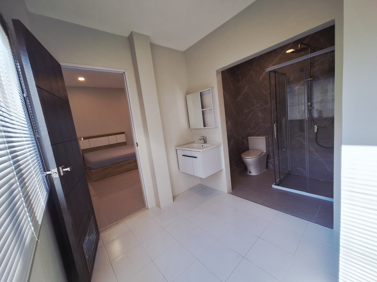 ขายบ้านเชียงใหม่ : ขาย บ้าน ในโครงการ เดอะ มาสเตอร์พีช ซีนเนอรี่ ฮิลล์ ตำบลน้ำแพร่ อำเภอหางดง จังหวัดเชียงใหม่ ยังไม่เคยน้ำท่วม