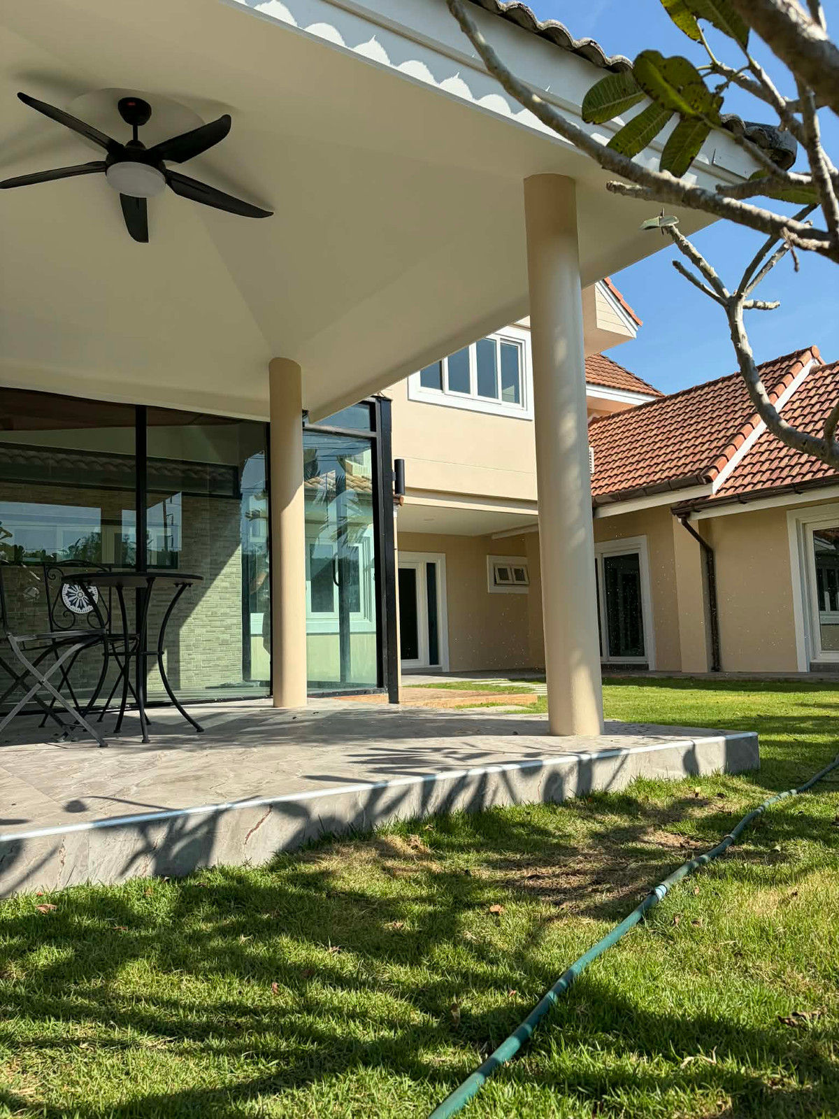 ขายบ้านเชียงใหม่ : ขาย บ้าน ในโครงการ เดอะ มาสเตอร์พีช ซีนเนอรี่ ฮิลล์ ตำบลน้ำแพร่ อำเภอหางดง จังหวัดเชียงใหม่ ยังไม่เคยน้ำท่วม