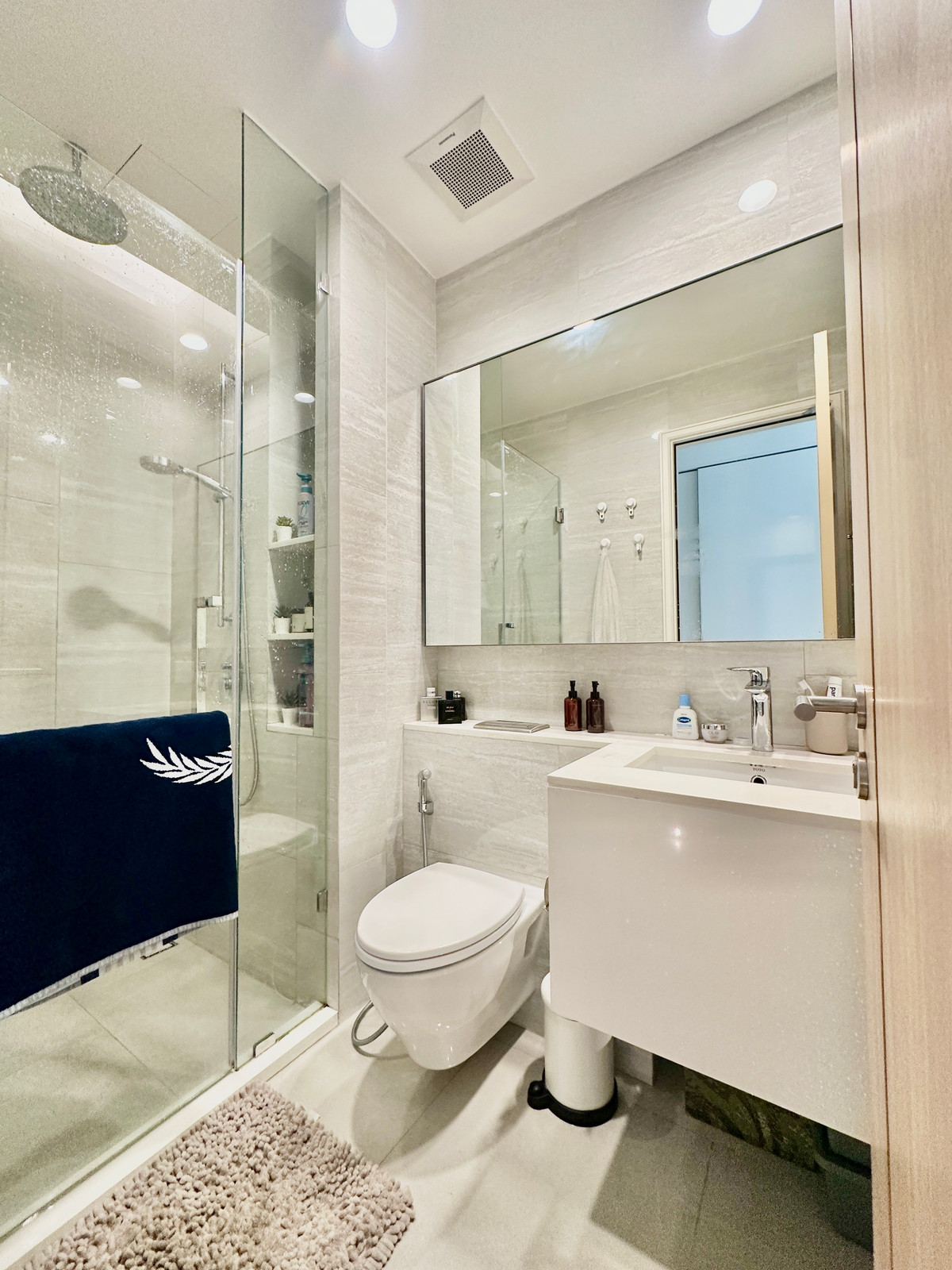 ขายคอนโดสาทร นราธิวาส : ANIL Sathorn 12  - CHANINTR-FURNISHED HIGH-FLOOR RESIDENCE