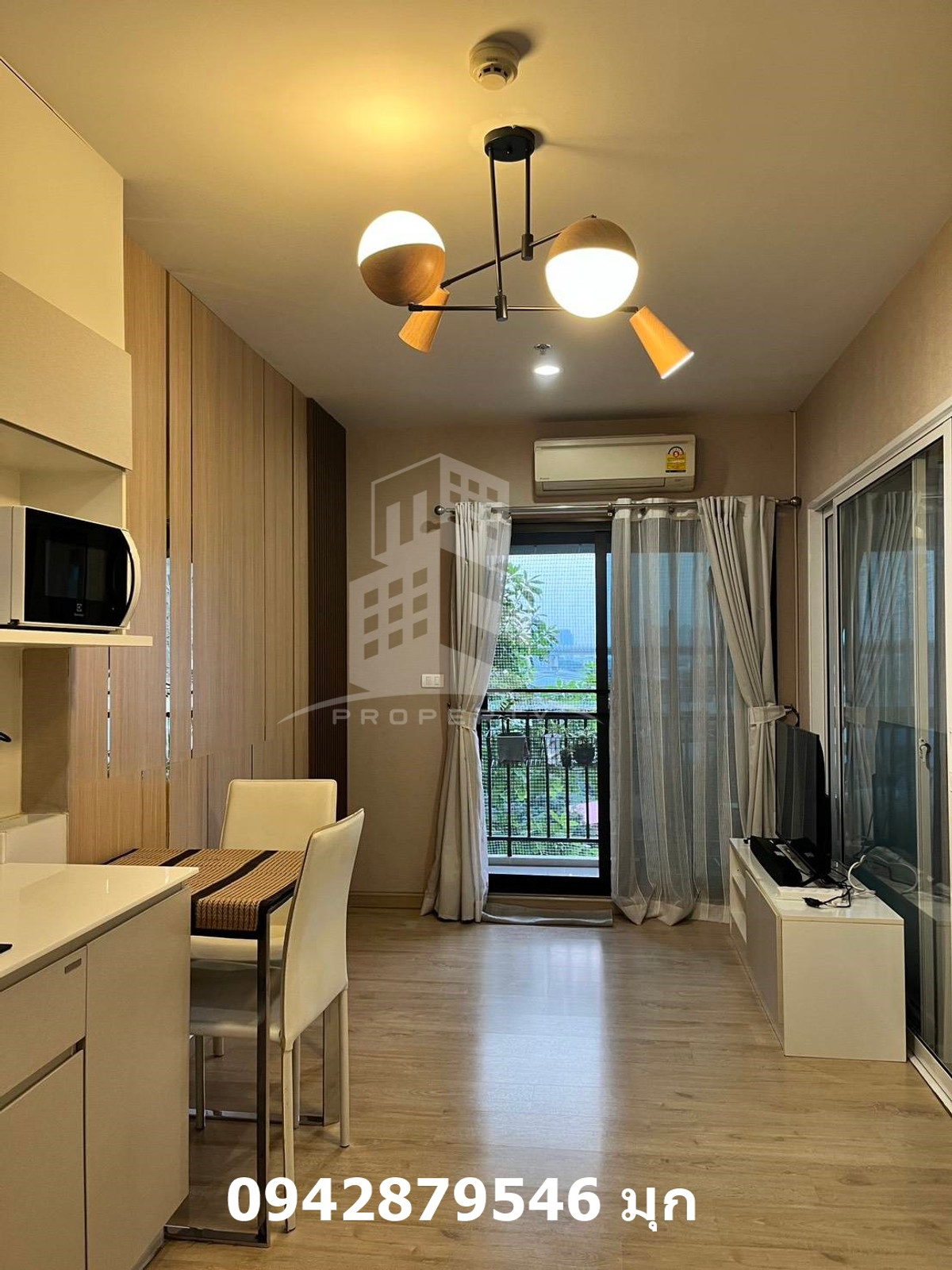 ให้เช่าคอนโดท่าพระ ตลาดพลู วุฒากาศ : ให้เช่า Parkland Phetkasem-Thapra แบบ 1 Bed room 34 ตรม ชั้น 6 วิวสระว่ายน้ำ พร้อมเฟอร์นิเจอร์