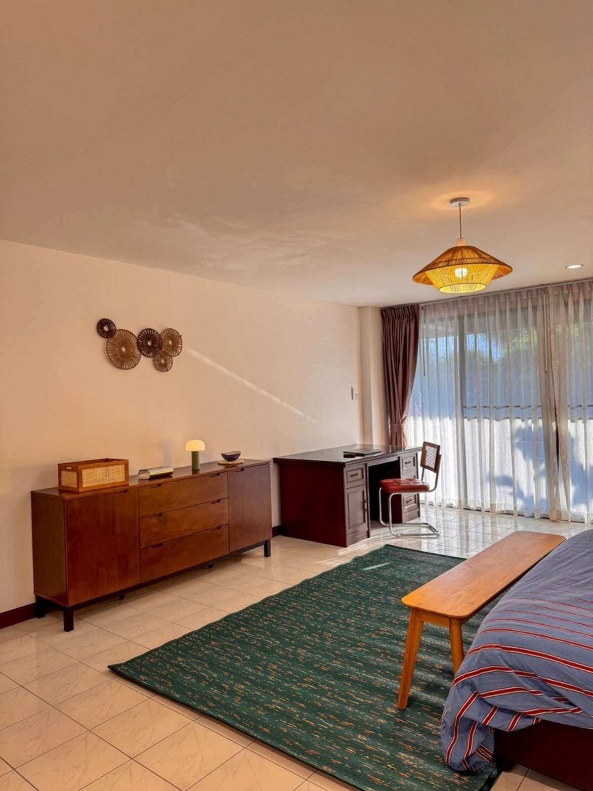 คอนโดพัทยา บางแสน ชลบุรี สัตหีบ : [For Sale/Rent] Luxury Beachfront Condo @ Grand Condotel Jomtien - 3BR / 197 SQM | Small Pets Considered | Sale 13.9 MB | Rent 55k per Month