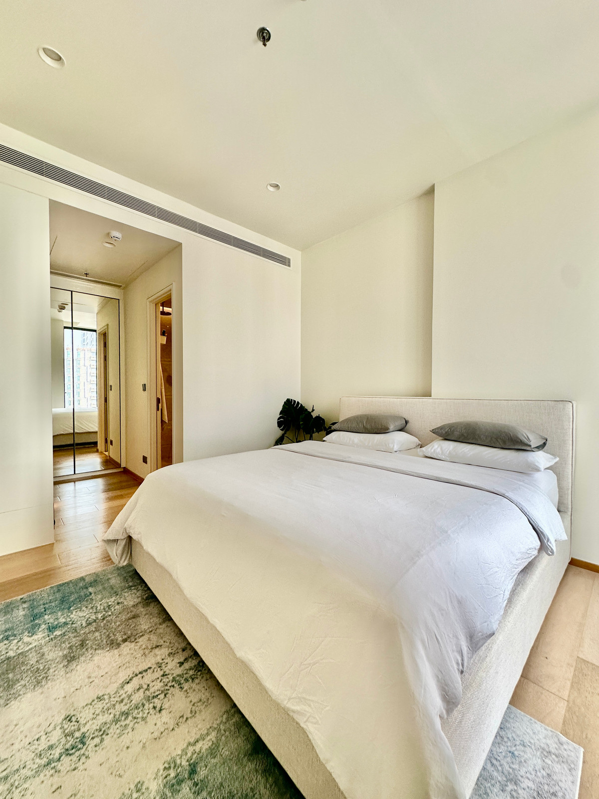 ขายคอนโดสาทร นราธิวาส : ANIL Sathorn 12  - CHANINTR-FURNISHED HIGH-FLOOR RESIDENCE