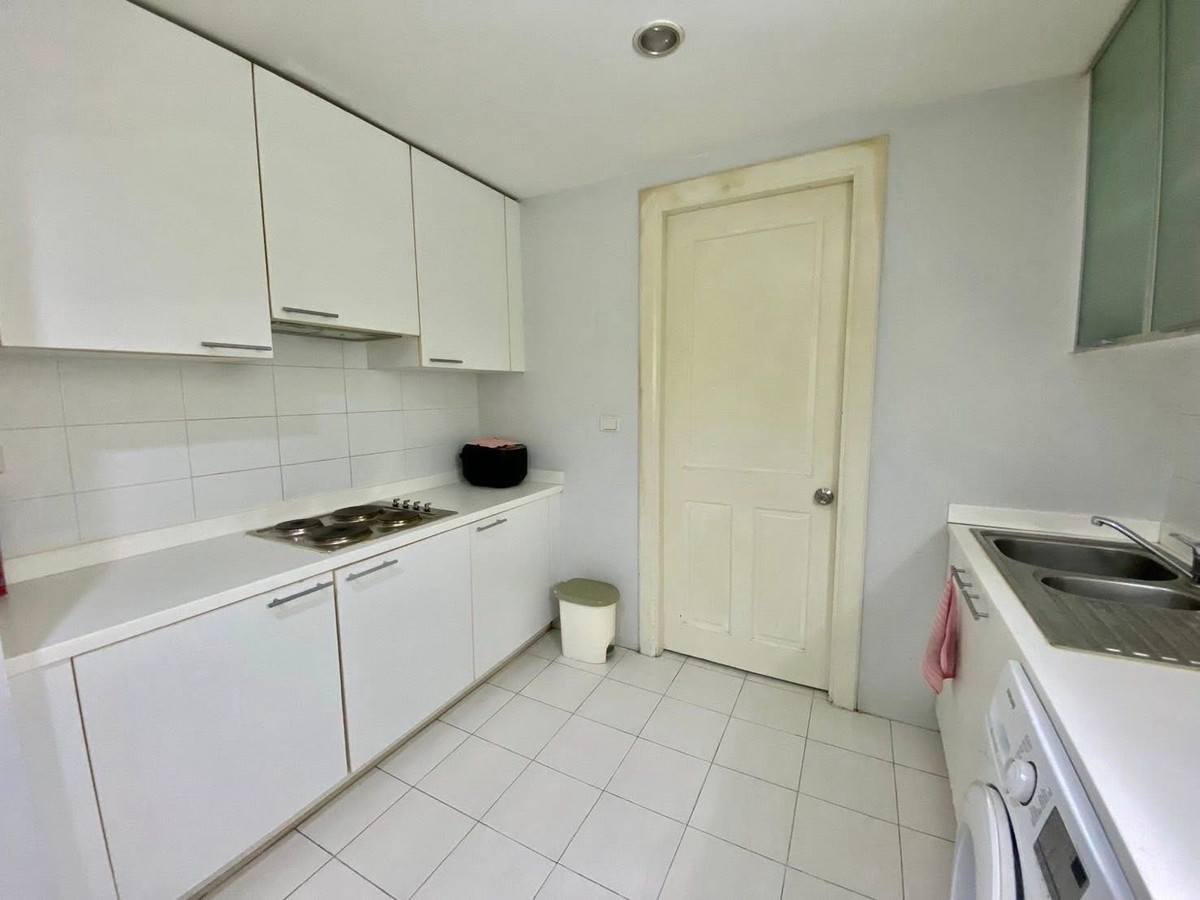 For RentCondoSukhumvit, Asoke, Thonglor : [For Rent] Wattana Suite Asoke – Spacious 3BR in the Heart of Asoke!